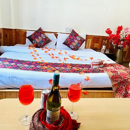 Hotel Brownie River View Kasol Exterior foto