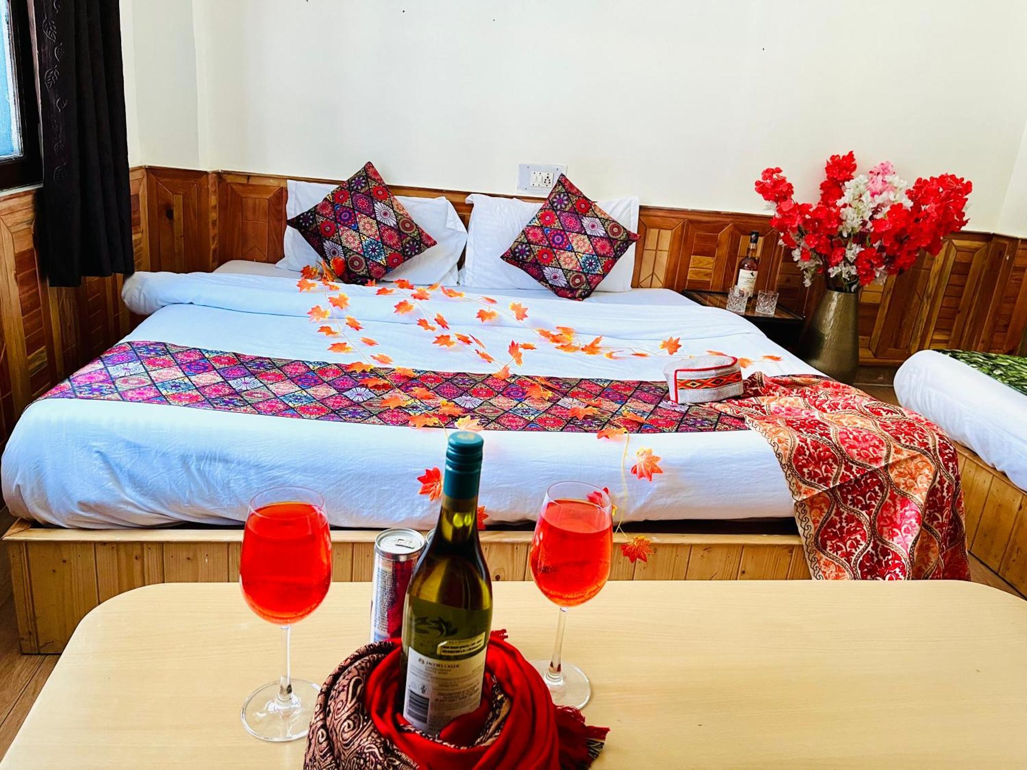 Hotel Brownie River View Kasol Exterior foto