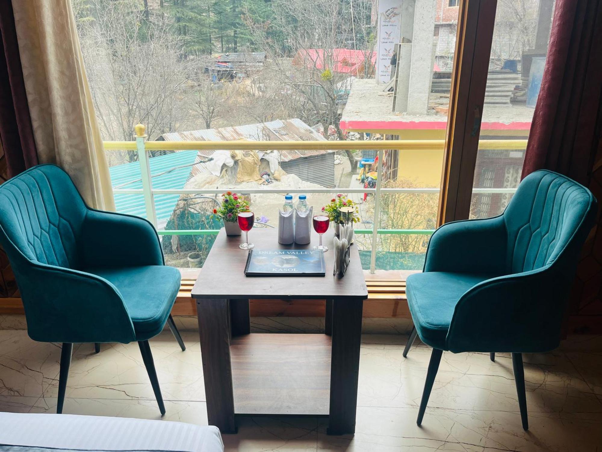 Hotel Brownie River View Kasol Exterior foto